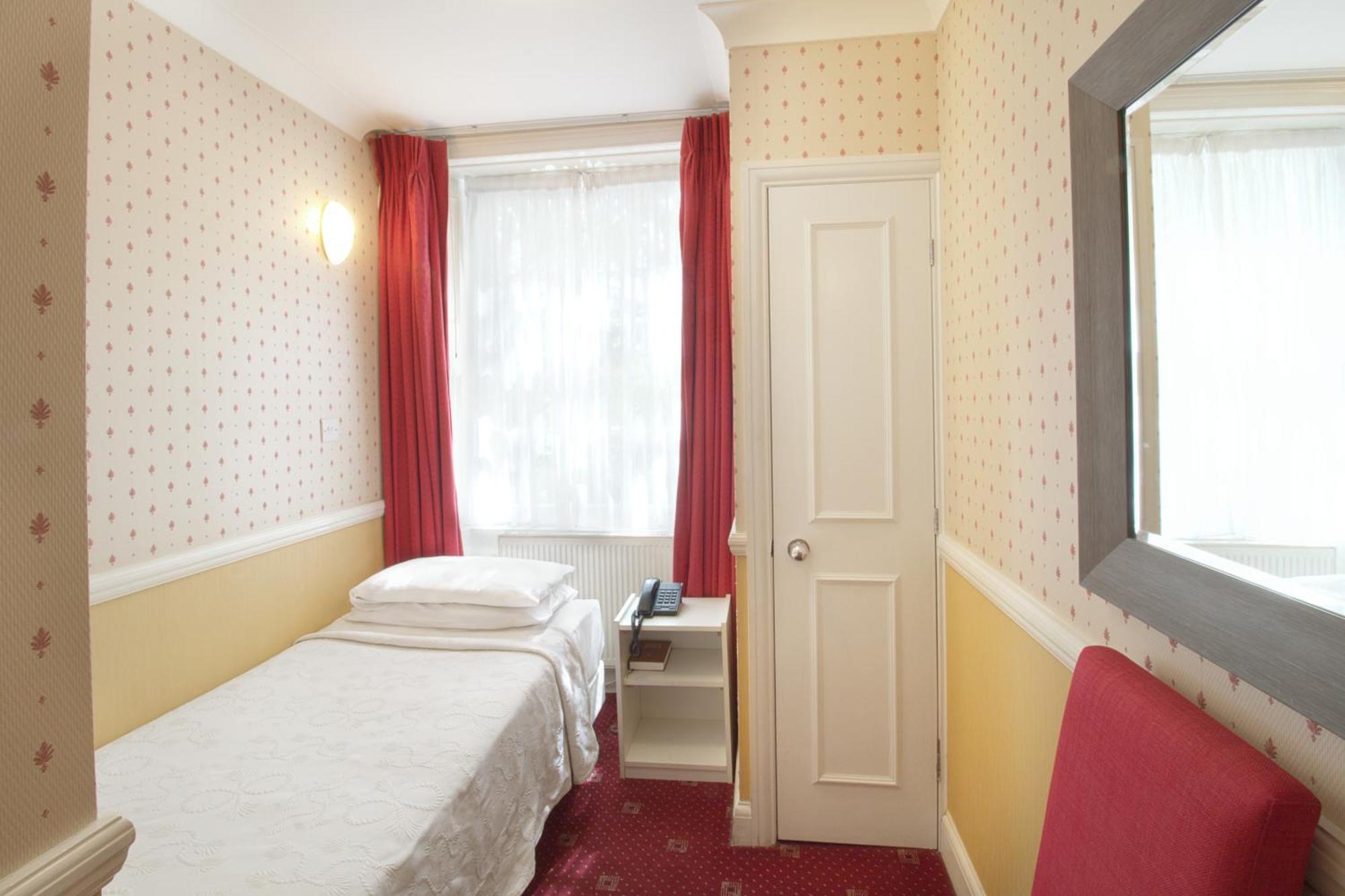 Balmoral House Hotel ลอนดอน ภายนอก รูปภาพ