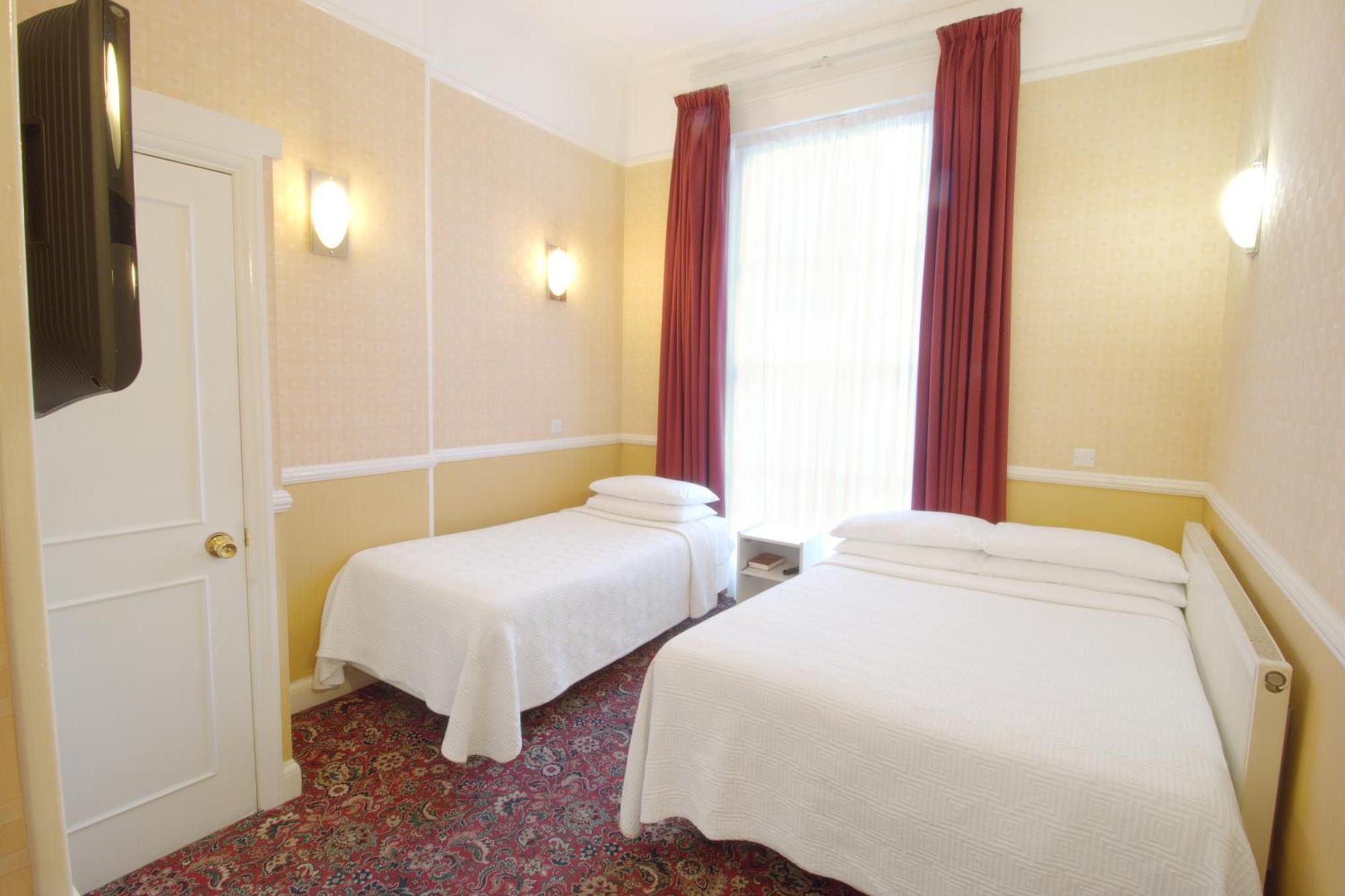 Balmoral House Hotel ลอนดอน ภายนอก รูปภาพ