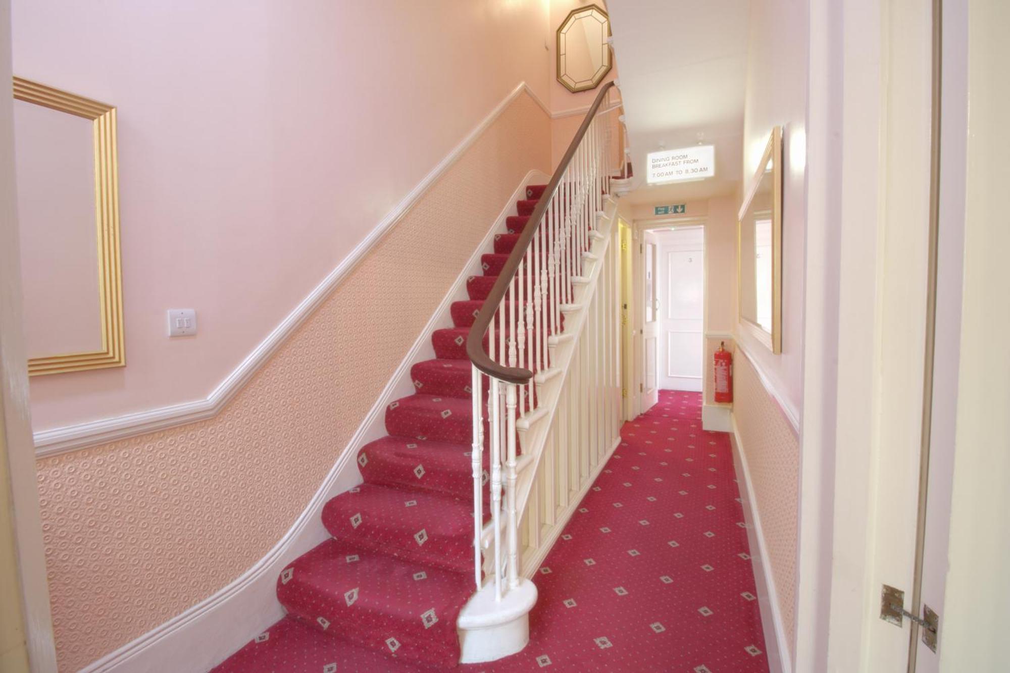 Balmoral House Hotel ลอนดอน ภายนอก รูปภาพ